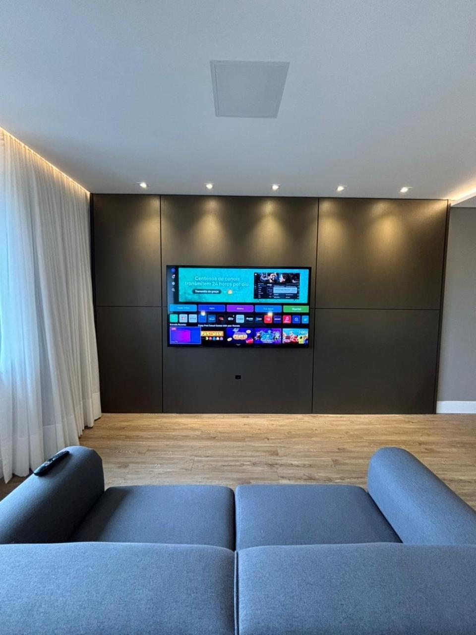 Apart Hotel Moderno Em ג'וינוויל מראה חיצוני תמונה