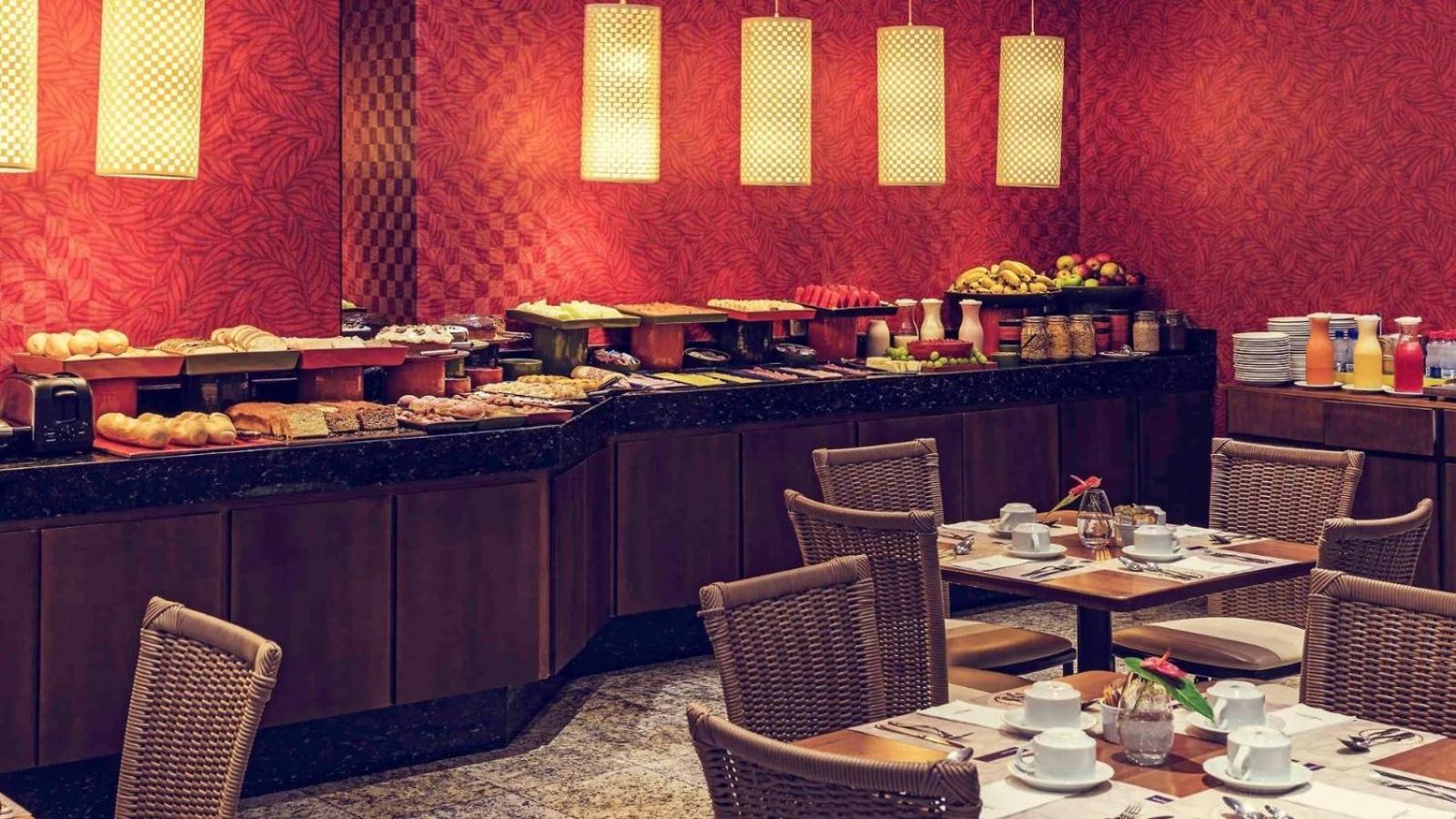 Apart Hotel Moderno Em ג'וינוויל מראה חיצוני תמונה